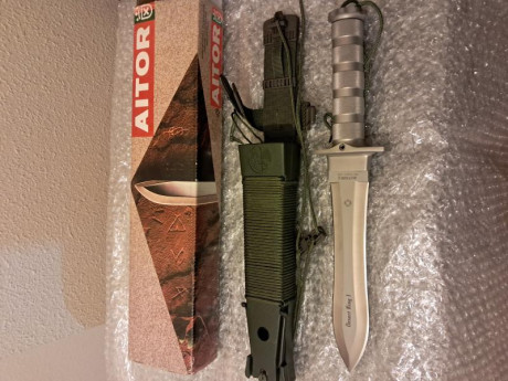 Hola compañeros.
Vendo piezas de la marca Aitor.
Precios rebajados.
Se aceptan cambios por piezas de Aitor 80