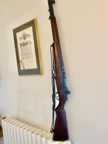 Hola, como tenia que buscar una mira telescopica para vender he tenido que sacar algunos rifles que molestaban! 90