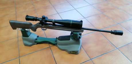 Pongo a la venta esta carabina Anschutz, modelo 1416 HB preparada para BR50. Cañón de 19mm. Como modificaciones 12