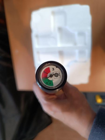 Depósito para carabinas Steyr, es el modelo largo (50 cm). Comprado hace unos meses, sin uso. Preferible 00