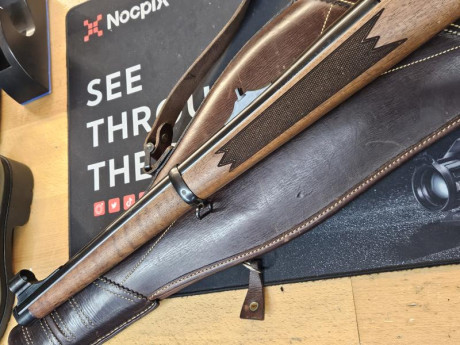 Hola.

Ha caído en mis manos un Sako L691 de caja larga calibre 30-06 , precioso, solo estrenado y guardado 40