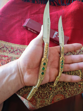 Se pone en venta estás piezas Muela, modelo ML12 y ML9,, acero 440. Pertenecientes a la serie Siglo XVIII, 02