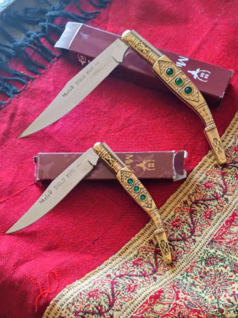 Se pone en venta estás piezas Muela, modelo ML12 y ML9,, acero 440. Pertenecientes a la serie Siglo XVIII, 10