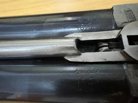 Hola! 
Querría saber algo más de esta escopeta, si alguien puede ayudarme. Es una Pedro Arrizabalaga, 22