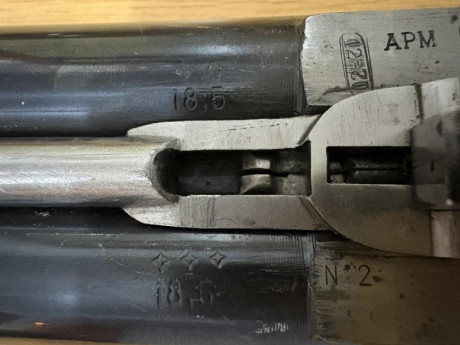 Hola! 
Querría saber algo más de esta escopeta, si alguien puede ayudarme. Es una Pedro Arrizabalaga, 30