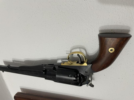 Vendo o cambio Remington 1858 de Euroarms cal 44. Siempre lo he tenido colgado en la pared, y no he disparado 02