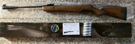 Hola, pongo en venta esta Fenix 400 es calibre 6,35 sin apenas uso prácticamente a estrenar , incluye 00