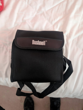 Hola un amigo sin cuenta en el foro vende estos prismáticos 
Usados un par de veces 
En estado prácticamente 02