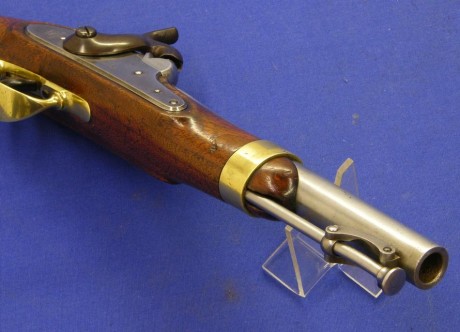 Voy a colocar unas fotos de un arma larga alemana de llave de mecha del siglo XVI. 12