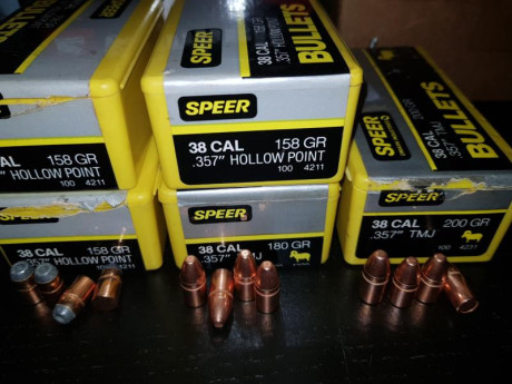 Vendo puntas Speer .357/.38
294 puntas de 158gr Hollow Point
73 puntas de 180gr FMJ
47 puntas de 200gr 00