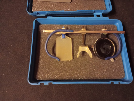 Se venden estas gafas para tiro de precisión, marca Varga. Prácticamente nuevas, sin uso. Precio 120€ 01