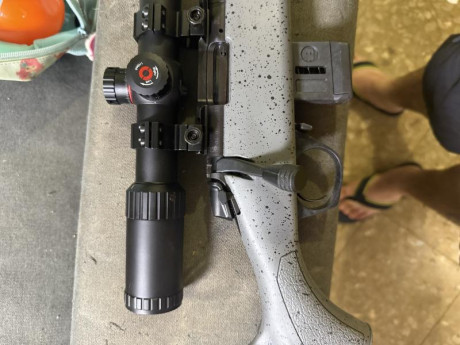 Rifle Bergara 17 hmr bmr steel más visor 6-24 solo a tirado una caja de balas 700 euros gastos de envío 00