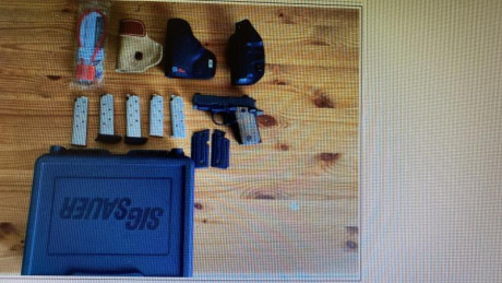 Hola, pistola guiada en A, en perfecto estado y se entrega con todo lo que se ve en las fotos.
Precio 01