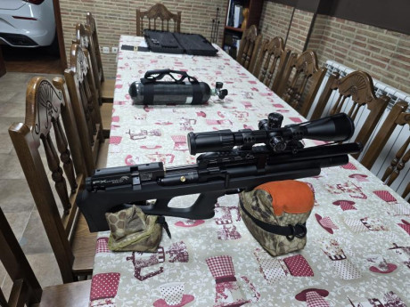 Buenas, vendo wildcat mk3 compact 5,5 y su equipo de carga. Comprado todo hace un año, factura de la carabina 02