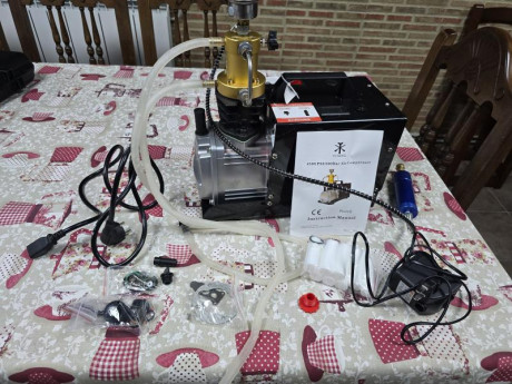 Buenas, vendo wildcat mk3 compact 5,5 y su equipo de carga. Comprado todo hace un año, factura de la carabina 01