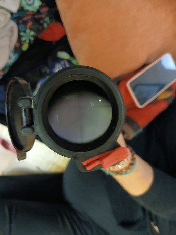 Buenas tardes, un amigo mío pone en venta un visor Leupold VX-5 3-15X56 HD, le hago el favor de ponérselo 21