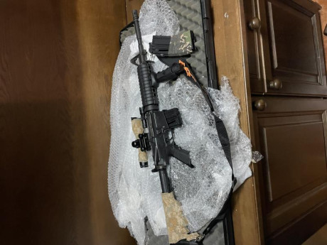 vendo carabina m4 colt walter 22lr con rosca y freno de boca. viene con 3 cargadores (2 de 20 y uno de 01