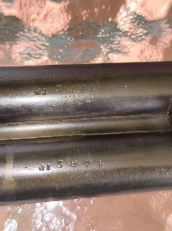 Vendo esta escopeta exotica J.D. Dougal del calibre 12 en buen estado tal como se ve en las fotos, modelo 21