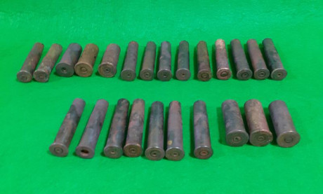 Vainas de 43 Spanish o 11,15X57R y 58 Berdan Musquet o 14,5X41R. La mitad reutilizables de ambos calibres 01