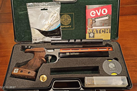 Vendo pistola Steyr evo LP10 E, primer propietario, con su maletin, contrapesos originales, herramientas 00