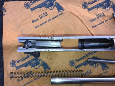 Pues como se suele decir, quien mucho abarca poco aprieta.
Por motivo de nuevo proyecto y no llegar a 12