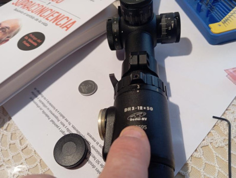 Saludos compañeros,pues estoy mosqueado li visor tiene olgura en el cuerpo trasero,antes de la rueda de 10