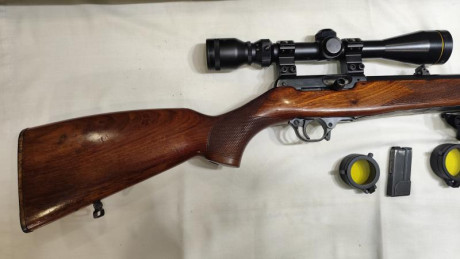 Vendo Carabina BRNO CZ511 Semiautomatica, con algunos accesorios:
   - Visor Gamo 3-9x40 con las dos protecciones 11