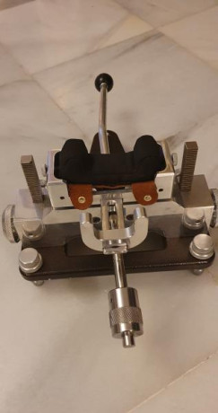 En Venta Torreta tiro para Alta Precision IRANI. Precio 900€. Interesados tel. 636111985 02