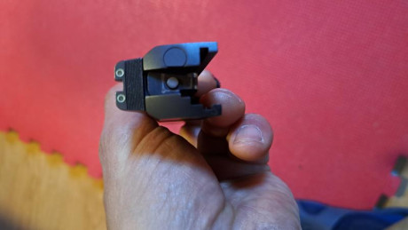 Pistola kimber en 9 mm pb en muy buen estado.
Ha disparado muy poco,
Se encuentra en Madrid

Mensajes 71