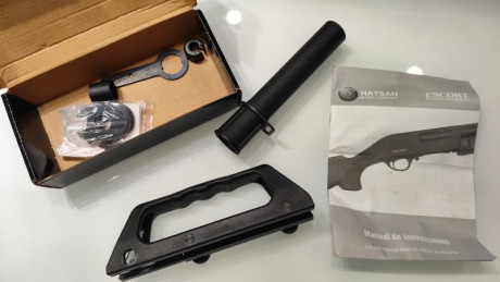 Vendo escopeta de corredera marca Hatsan Escort MP.
Modelo táctico con cañon de 18.5 pulgadas (47 cm) 22