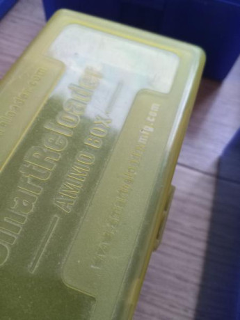 Vendo el siguiente lote de cajas de munición:

2 cajas frankford de 100 cart para 308w y similares
1 caja 00