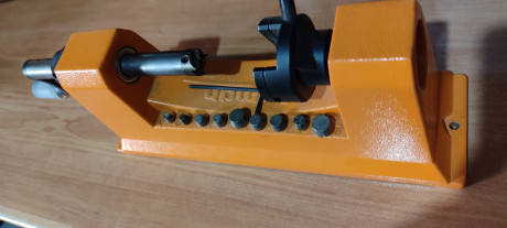 Hola a todos vendo trimer lyman casi sin uso. completo con todos los pilots, pero no tengo la caja.
Precio 00