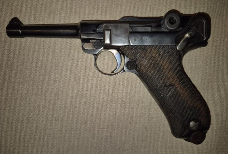 Vendo Luger P08 Erfurt en buen estado. La he utilizado en la modalidad de histórico-militar, pero por 01