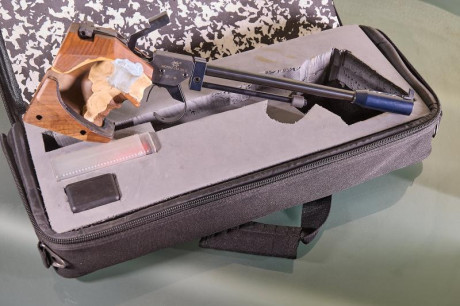 Vendo Morini CM84e electrónica

Todo lo que tiene la cache es pasta de madera que se puede quitar y la 01