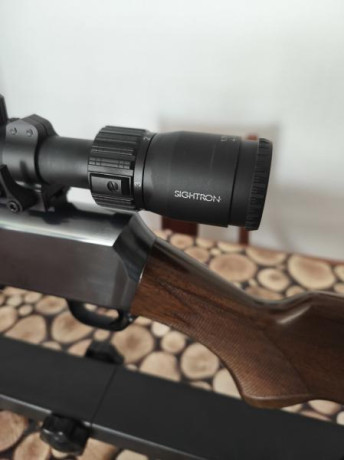 Pongo a la venta mi 7mm.RM por vaciar armero.
Está impecable de pavonado, sólo dos rayitas en culata,
550er 02