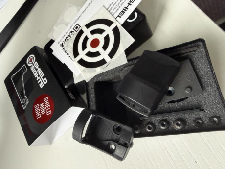 Punto rojo sin estrenar marca Shield Sights modelo mini,
Con placa para Glock 17 5a generación

Escucho 11