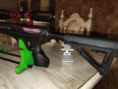 Pongo a la venta ,la carabina de Norica con sistema ,antiretroceso,como la veis en las fotos ,su precio 51