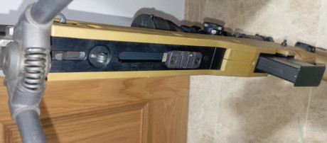 Rifle Remington 700 cañón de 61 roscado, cerrojo con pera táctica, disparador afinado de casa, chasis 22