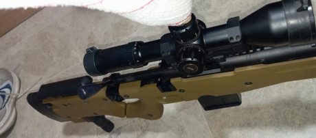 Rifle Remington 700 cañón de 61 roscado, cerrojo con pera táctica, disparador afinado de casa, chasis 21