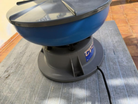 Vendo limpia vainas dillon CV-2001 el grande y separador de vainas grande, por el tamaño y razones de 01