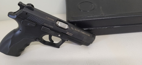 Por motivos del fallecimiento del  compañero de pone a la venta pistola marca gran power k100 calibre 01