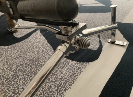 En impecable estado, con multitud de extras de primera calidad.

-Fabricada en Reino Unido por una de 150