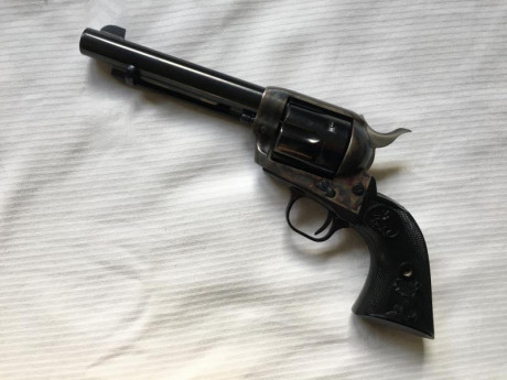 EN VENTA COLT SAA CALIBRE .45 LONG COLT. 
CAÑÓN DE 5”1/2
ACABADO PAVÓN/ JASPEADO. 
INSCRITO EN LIBRO DE 02