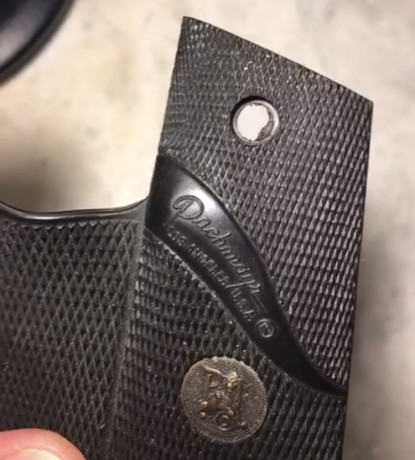 EN VENTA COLT COMBAT COMMANDER CALIBRE 9mm Parabellum. 
CAÑÓN DE 4.25”.
ACABADO PAVÓN. CARRO DE ACERO 10