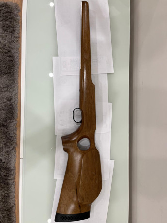 Se vende culata original para carabina BAM XS-51, equipada con carril UIT.
La culata está en perfecto 02