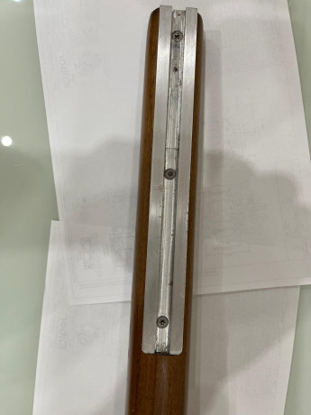 Se vende culata original para carabina BAM XS-51, equipada con carril UIT.
La culata está en perfecto 30