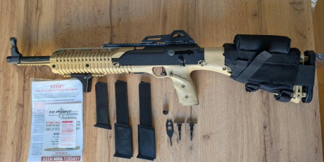 Carabina HI-POINT 995TS cal 9mm. 

 Poco que decir de este arma, sobradamente conocida. 
Muy poco usada.
Perfecta 02