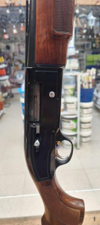 Vendo escopeta Saut Beretta A 303, arma impecable, no cazo, y nunca se ha cazado con ella, usada 2 o 3 11