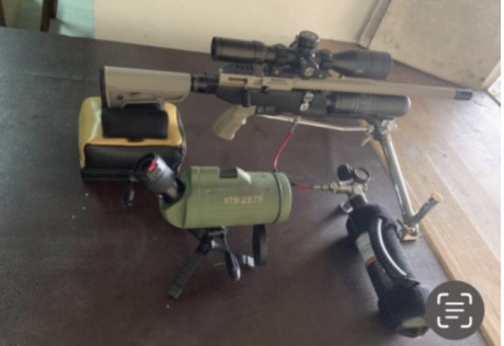 En impecable estado, con multitud de extras de primera calidad.

-Fabricada en Reino Unido por una de 160