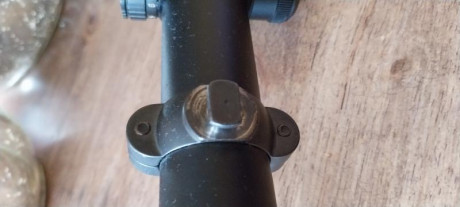 Anillas desmontables.de una pulgada.  DESCONOZCO SISTEMA/FABRICANTE.
45€ porte incluido

Están en Madrid 02